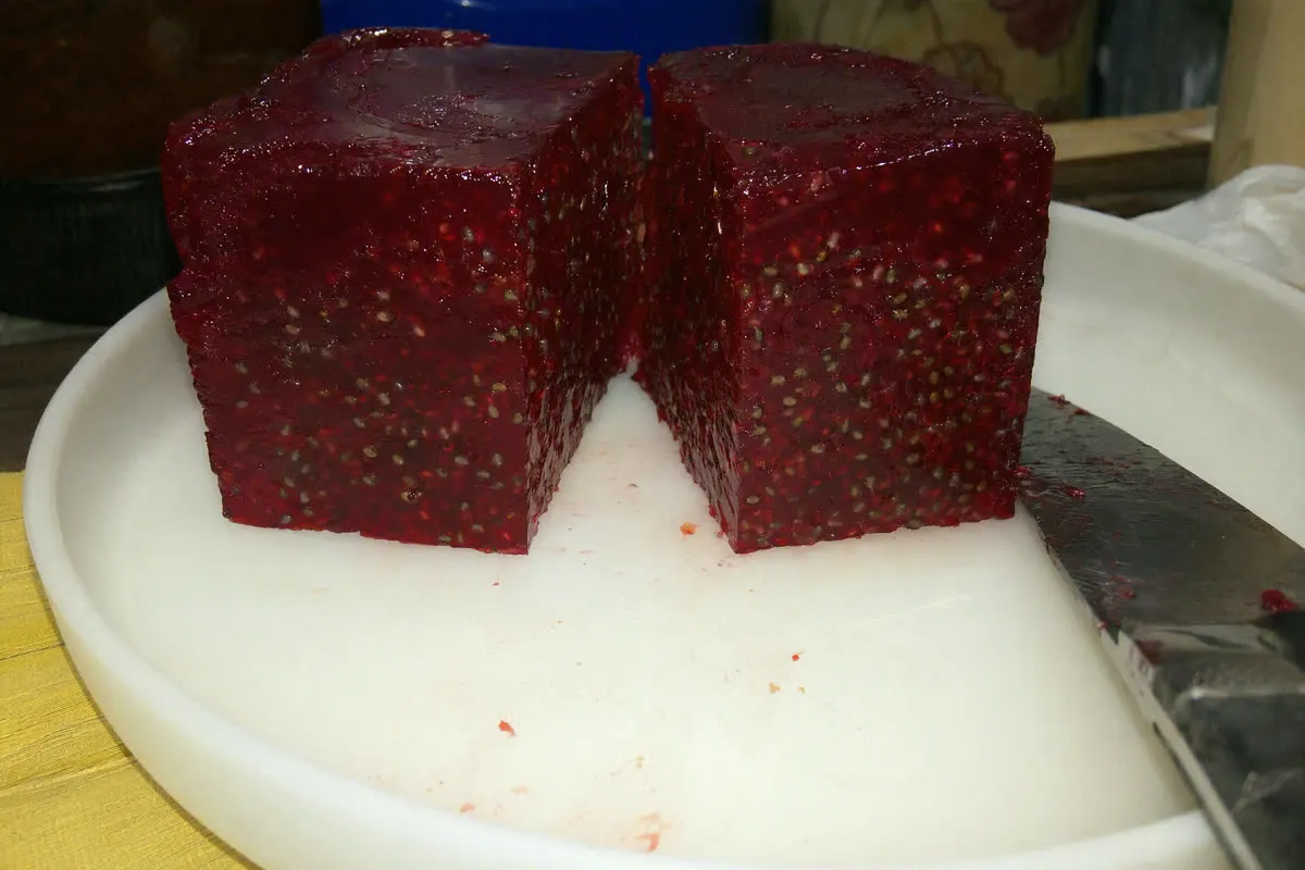Inside the jelly matrix